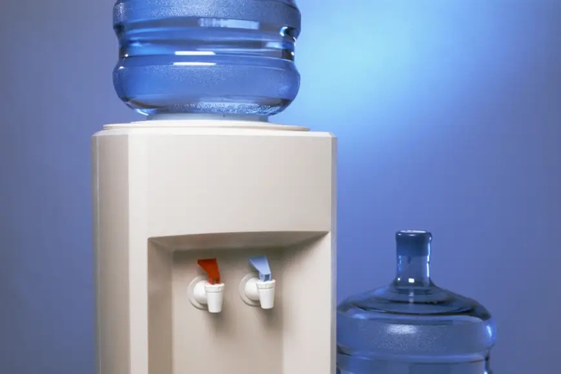 woda w dystrybutorach